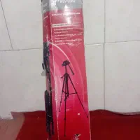 کنون۷۰۰ دی اروپایی|دوربین عکاسی و فیلمبرداری|مشهد, الهیه|دیوار