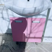 روشویی کابین دار در حد نو