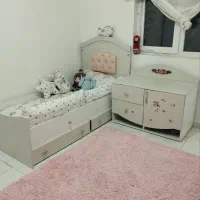 تخت نوزاد و نوجوان