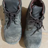 با سلام کفش کار آهنی سالم سالم قیمت ۵۵۰ سایز ۴۲|کیف، کفش، کمربند|تربتحیدریه, یحیی آباد|دیوار