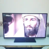 تلوزیون LED برندtcl و رادیو پخش سامسونگ|تلویزیون و پروژکتور|تاکستان, |دیوار