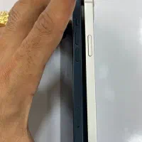 ۱۳نرمال سفید۱۲۸ و ۱۳نرمال۲۵۶مشکی قیمت عالی|موبایل|دورود, |دیوار