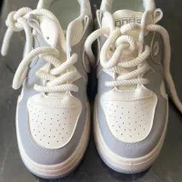 کتونی سفید طوسی اماراتی