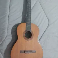 گیتار یاماها c40