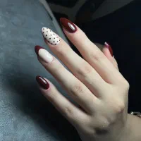 کاشت ناخن با ۵۰٪ تخفیف