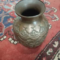 گلدان مسی قدمت دار