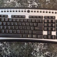 کیبورد کاملا سالم