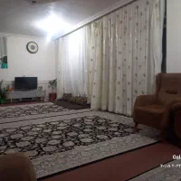 ساختمان درب حال و درب حیاط دوخوابه برآفتاب میلاس