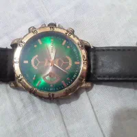 ساعت تمیز وشیک