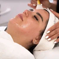 تخفیفات عیدانه با خدمات پوستی