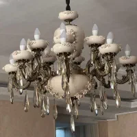 لوستر ۸ شاخه ی ۱۶ شعله