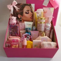 انواع باکس سوپرایز و تولد|آرایشی، بهداشتی، درمانی|مرند, |دیوار