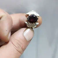 انگشتر نقره با نگین یاقوت گارنت