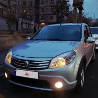 رنو ساندرو اتومات مدل اواخر سال ۹۷ تک برگ سند