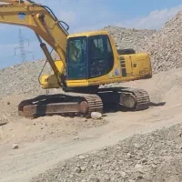 بیل مکانیکی کوماتسو
