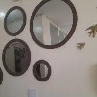 آینه|آینه|رباط‌کریم, رباط‌کریم|دیوار