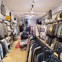 واگذاری فروشگاه پوشاک|لباس|خمینیشهر, |دیوار