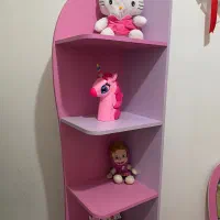 قفسه عروسک یا کتابخانه