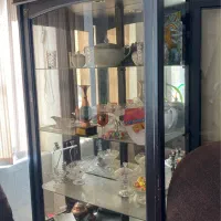 فروش یک ویترین