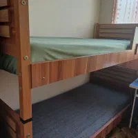 تخت دو طبقه شرکتی با تشک تمیز در حد نو|تخت و سرویس خواب|تهران, گلچین|دیوار