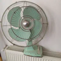 اسلایت جهت کنفرانس .اپراتور.|تلویزیون و پروژکتور|هشتگرد, فاز ۱ مهستان|دیوار