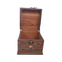 شکلات کادویی شیرین عسل جعبه چوبی|عمدهفروشی|تهران, نظامآباد|دیوار