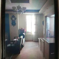 آپارتمان ۱۲۶ متری طبقه اول با پارکینگ و انباری