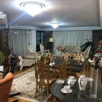 ونک ۲۱۰ متر ۳ خواب