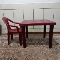 میز و صندلی کودک
