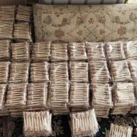 قاشق چوبی عسل