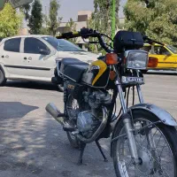 هوندا 125 پیشرو|موتورسیکلت|اصفهان, کساره|دیوار