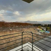 فروش ۲۱۰ متر مسکونی بر خیابان چهار باغ صحنه|فروش آپارتمان|صحنه, |دیوار