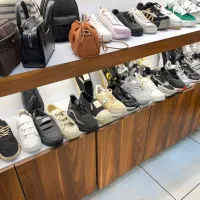 ۱۰۰ جفت کتانی تک سایز