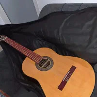 گیتار دست ساز