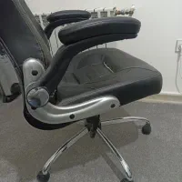 صندلی چرخدار