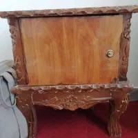 میز پاتختی  قدیمی