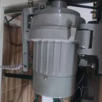چرخ خیاطی راست دوز