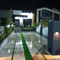 ش م ا ل/ویلایی مدرن190 مترسندتکبرگ/ با دیوار محصور