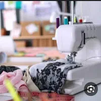 وسط کار خانم