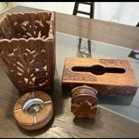 جا دستمالی و سطل چوبی