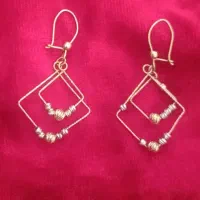 گوشواره سه درصد