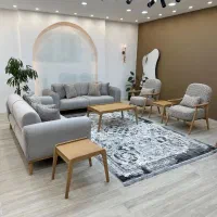 کار در کارگاه مبل