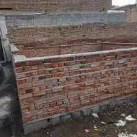 یکباب حصار نمیه کاره دونبش مسکونی باغمعروف.