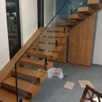 کنترات نجار رنگ کار پله چوبی رنگکار جای خواب نصاب