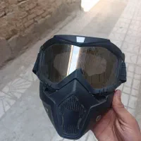 فیس ماسک لوازمه موتور هم هست
