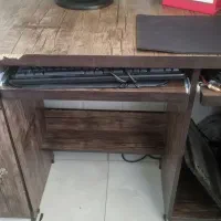 میز کامپیوتر و تحریر