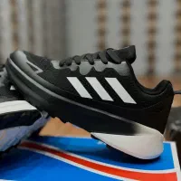 کفش آدیداس خارجی|کیف، کفش، کمربند|شیراز, شهرک سراج‎|دیوار