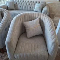 فروش مبل راحتی کاملا نو