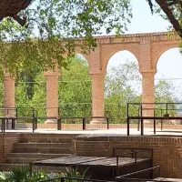 باریستا (خانم ، آقا)