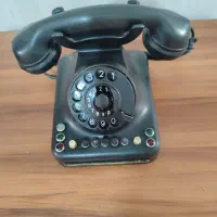 تلفن قدیمی فابریک